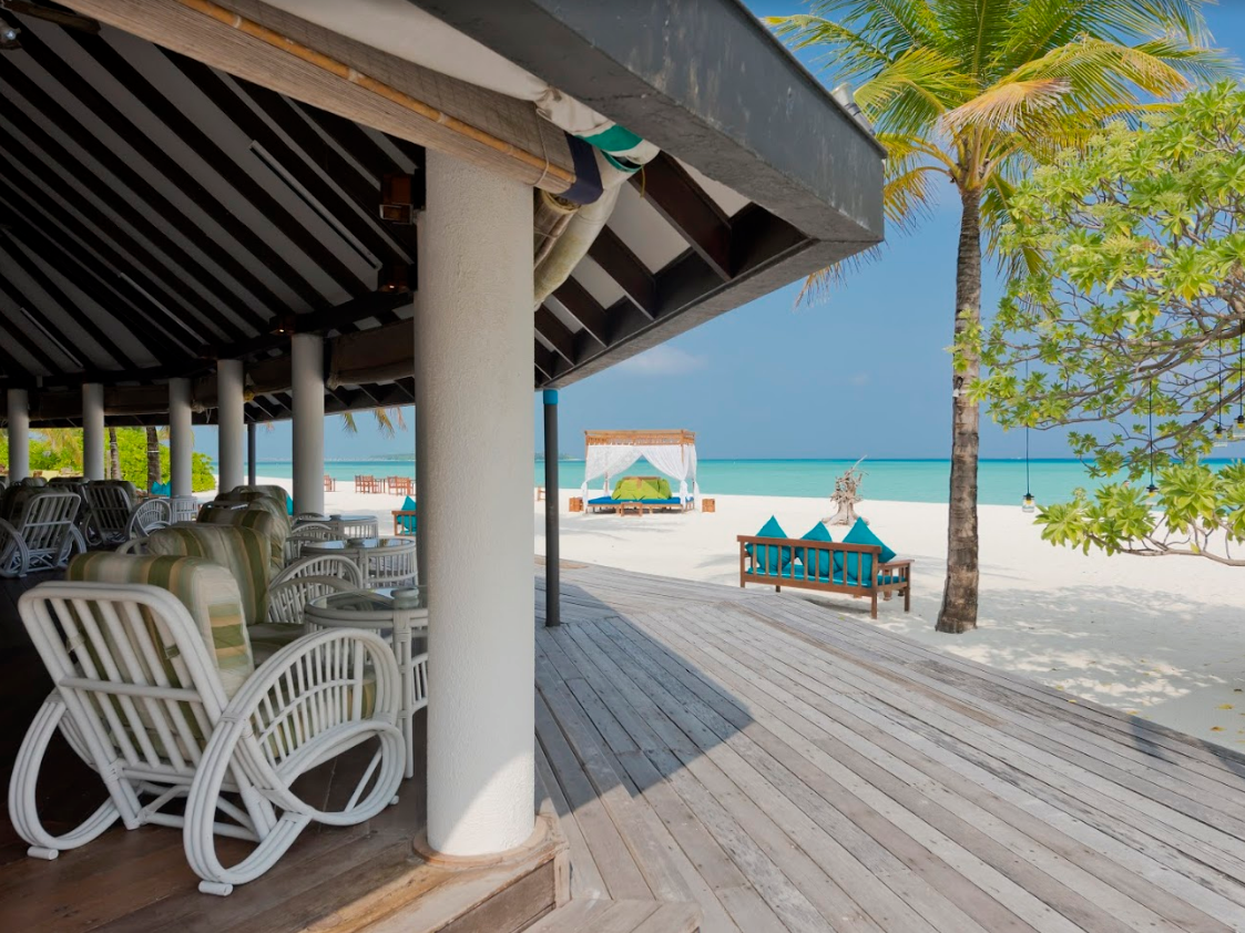 Holiday Island Resort & Spa