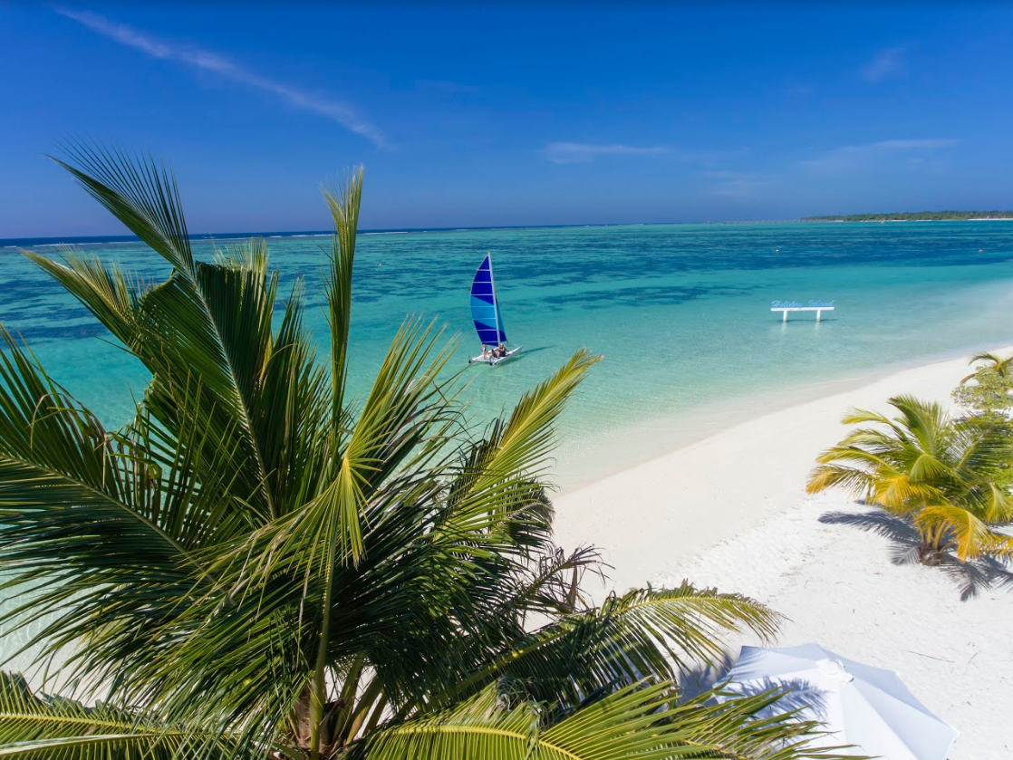 Holiday Island Resort & Spa