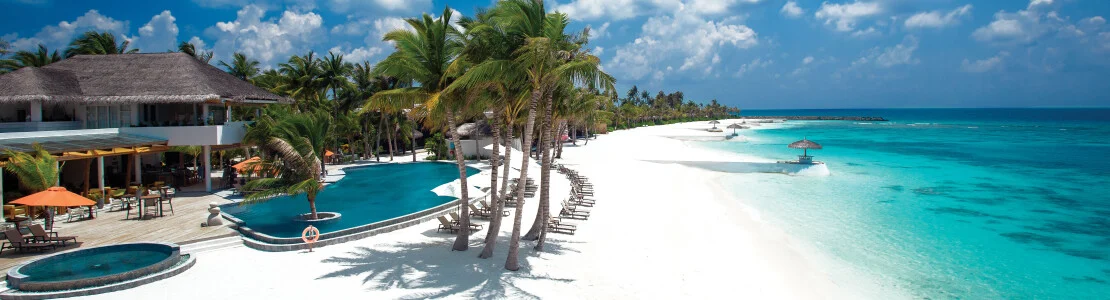 OBLU SELECT at Sangeli