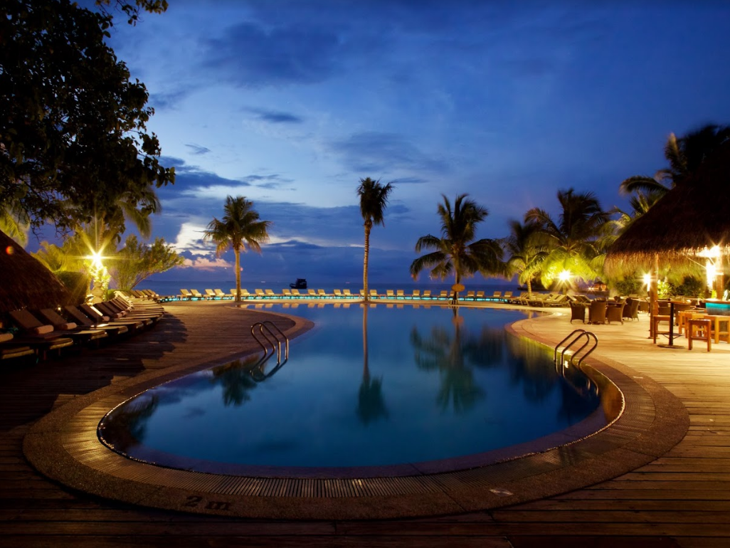 Kuredu Island Resort  Spa