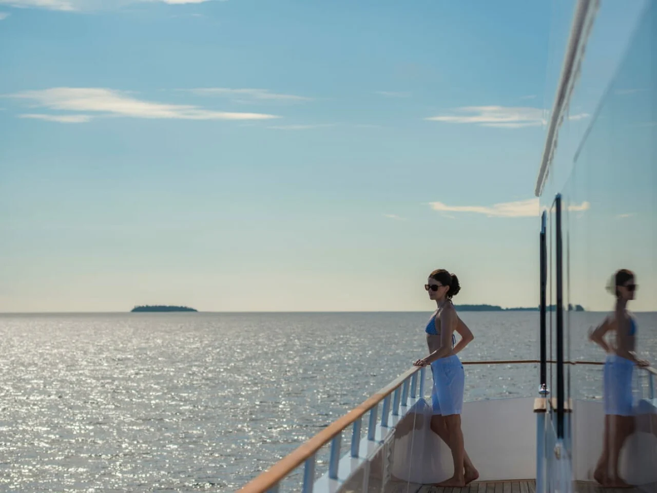 Four Seasons Explorer