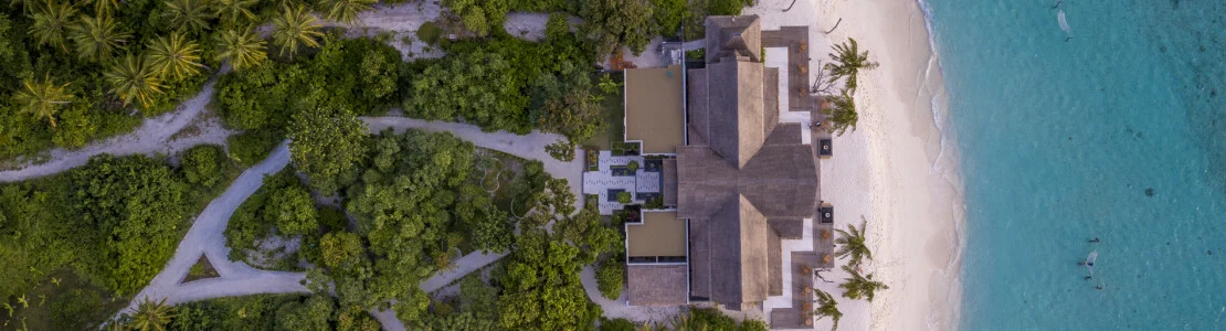 Furaveri Island Resort & Spa