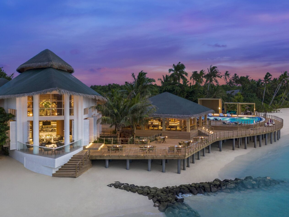 JW Marriott Maldives Resort & Spa