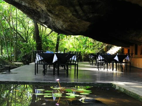 Boulder Garden Resort