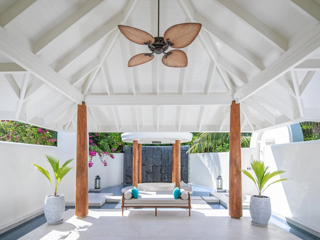 Anantara Kihavah Maldives Villas