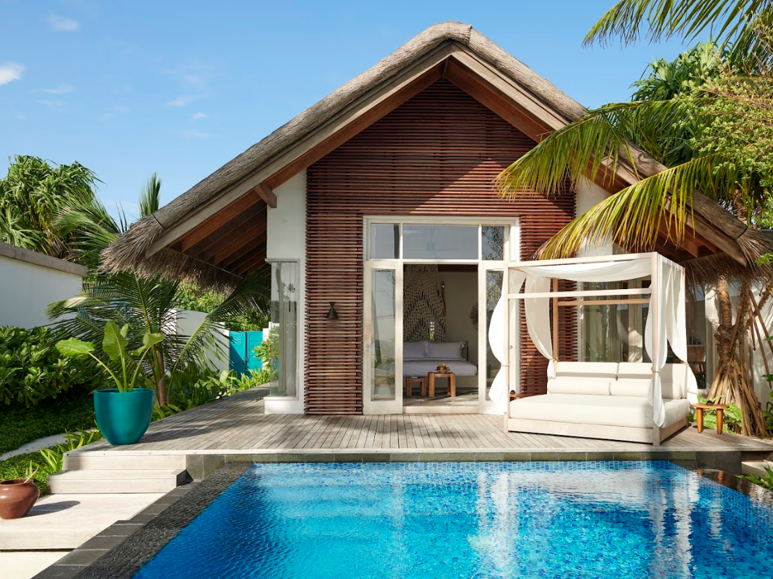 Deluxe Beach Sunrise Villa With Private Pool