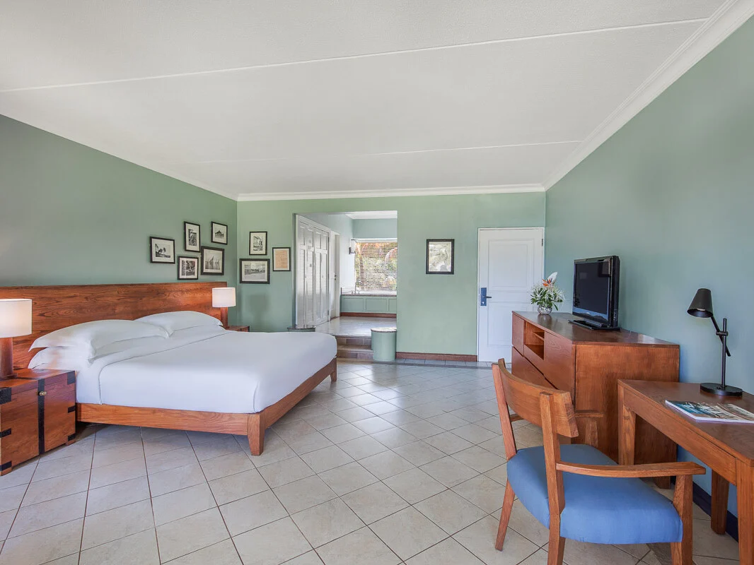 Club Beach Front King