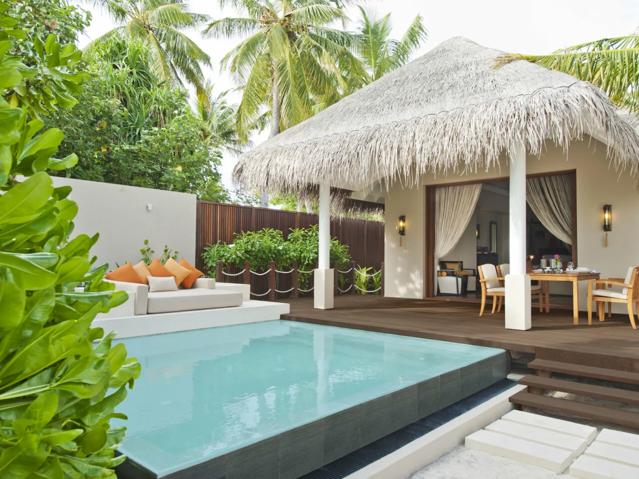Family Beach Suite with Pool