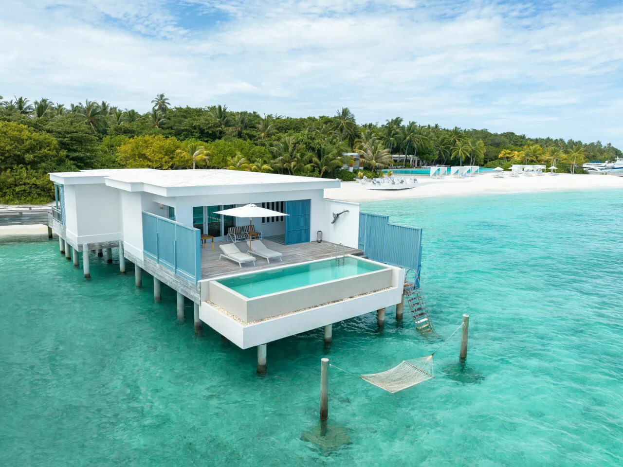 Sunset Water Pool Villa