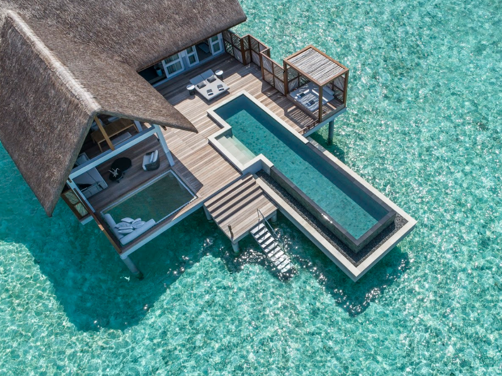 Family Water Villa with Pool