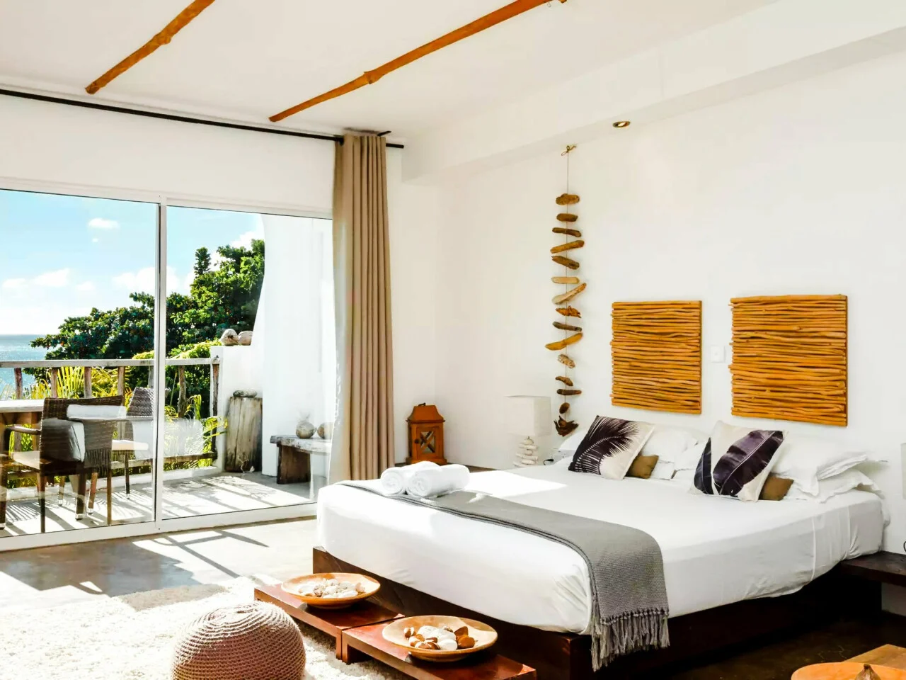 Secret Garden Deluxe with Sea View