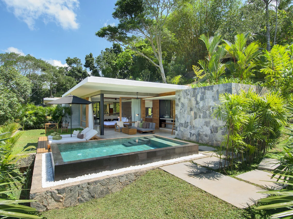 Contemporary Villa  with Private Pool