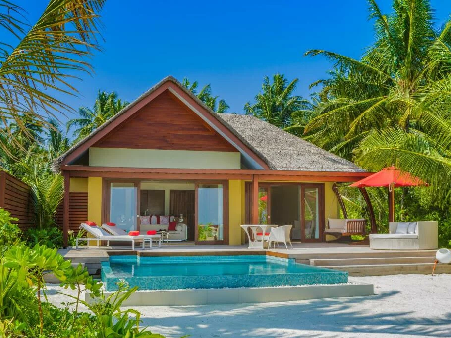 Family Beach Pool Villa