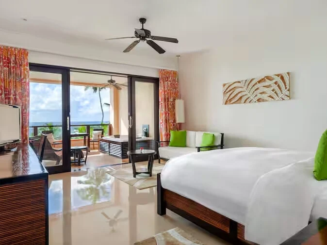 King Premium  Room Oceanview  with Jacuzzi