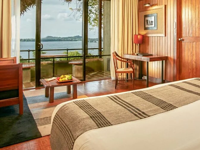 Deluxe Lake View Room