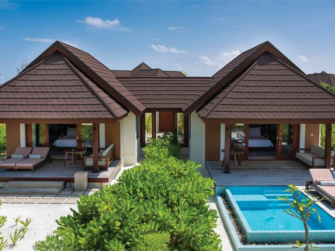 2 Bedroom Beach Villa with Pool