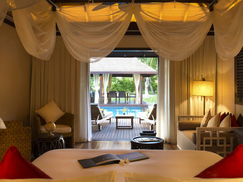 Family Grand Beach Pool Villa