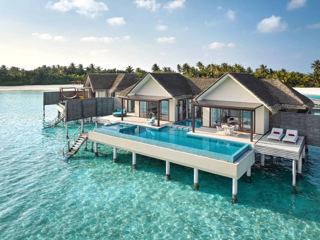 1 Bedroom Ocean Pool Pavilion