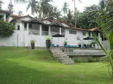 Main House (Kurumba, Palmyrah, Kundira, Thambili)