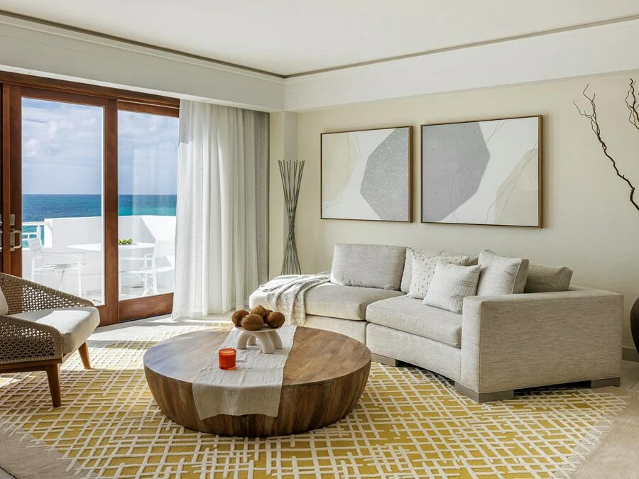 Oceanfront Junior Suite at Merrywing Bay