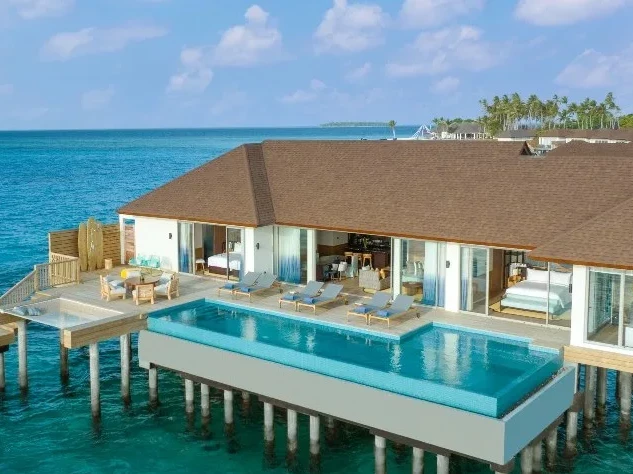 3 Bedroom Sunset Overwater Pool Residence