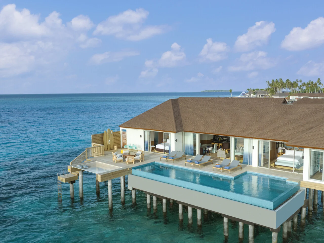3 Bedroom Sunset Overwater Pool Residence
