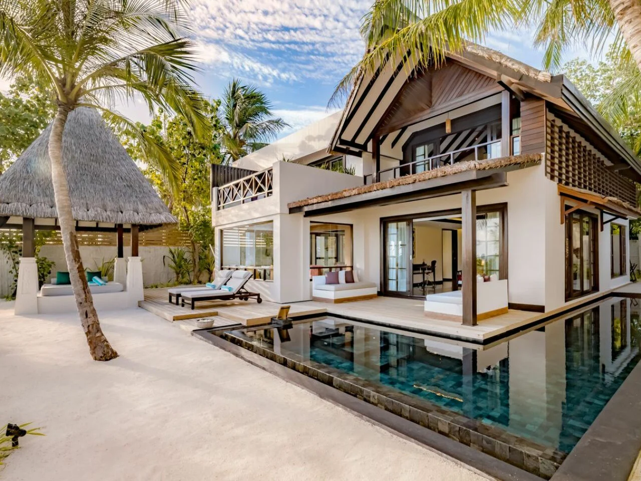 3BR Earth Pool Reserve Sunset