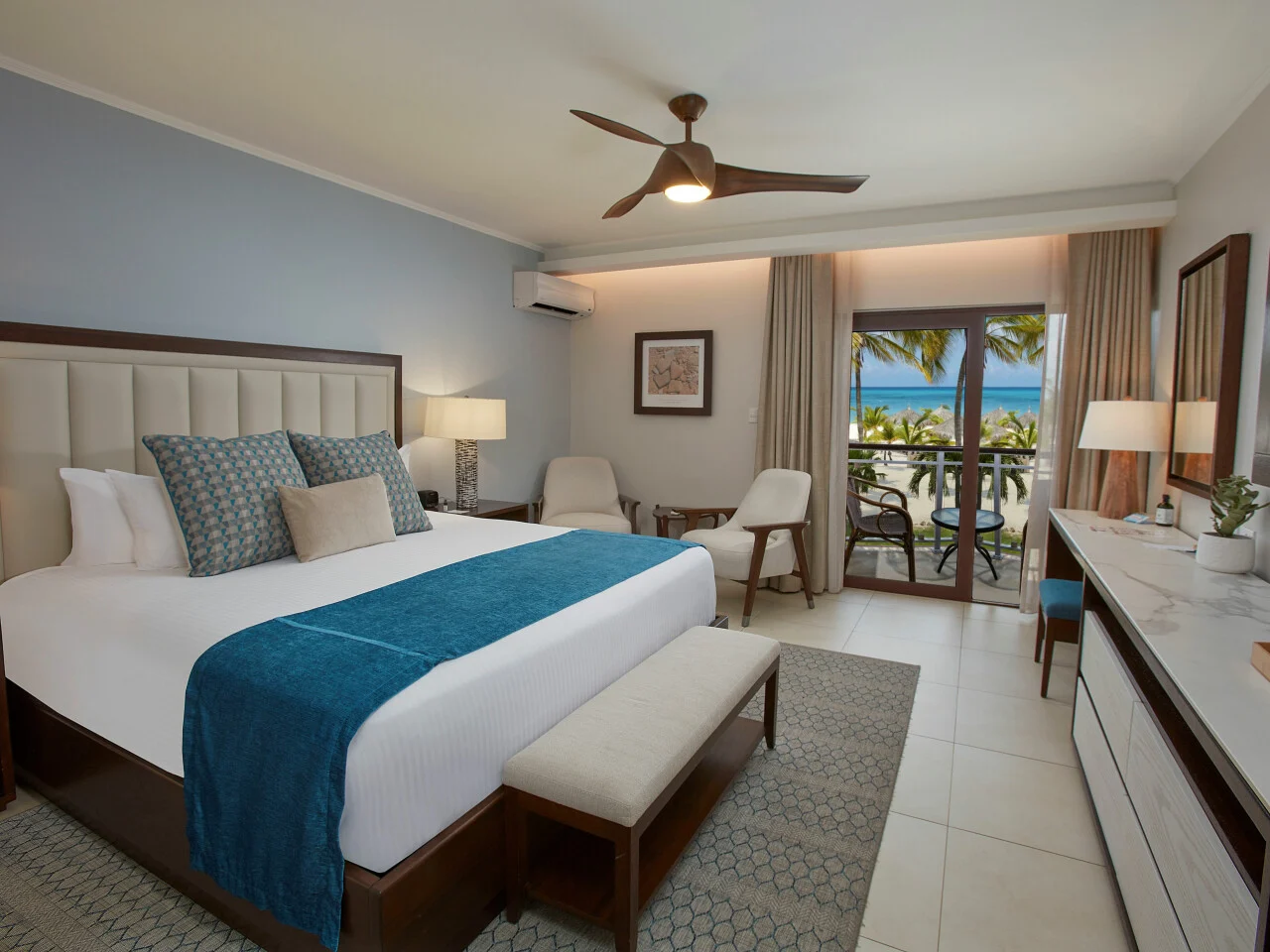 Deluxe  Ocean View Room