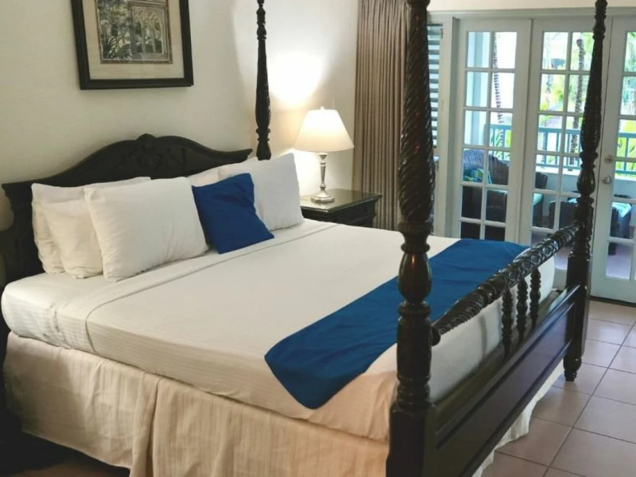 Deluxe Courtyard Rooms