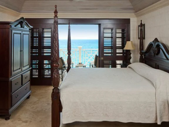 1 Bedroom Ocean View Suite