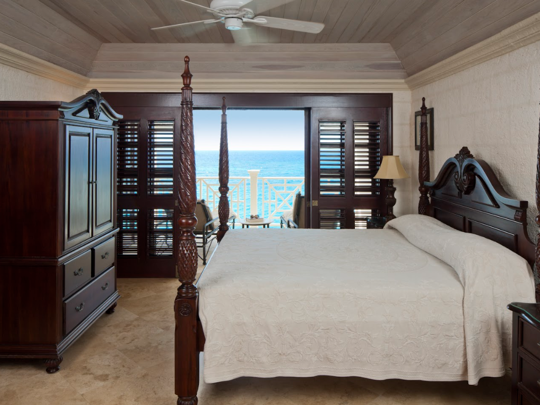 1 Bedroom Ocean View Suite with 28 ft. Pool