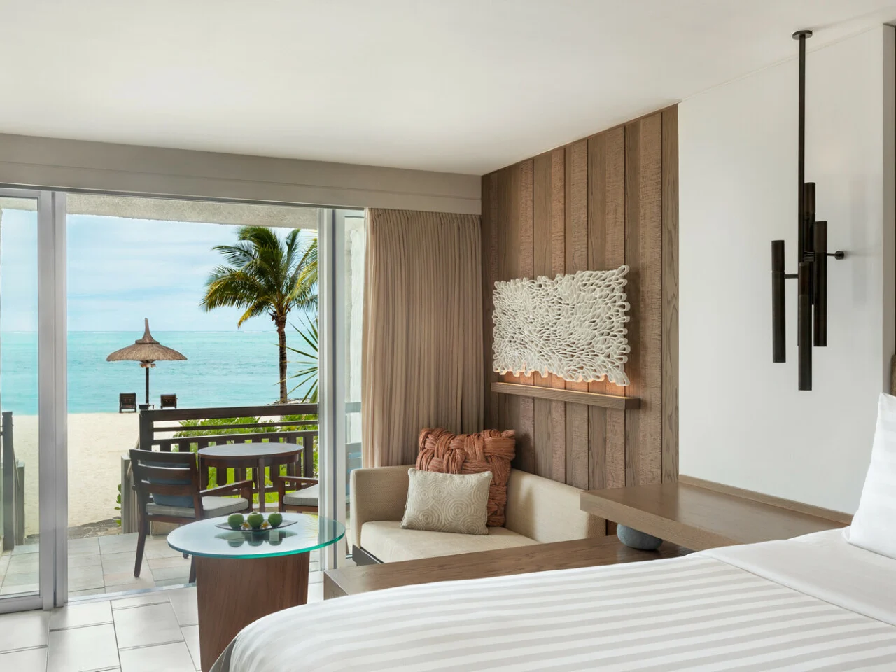 Coral Signature Beachfront Suite