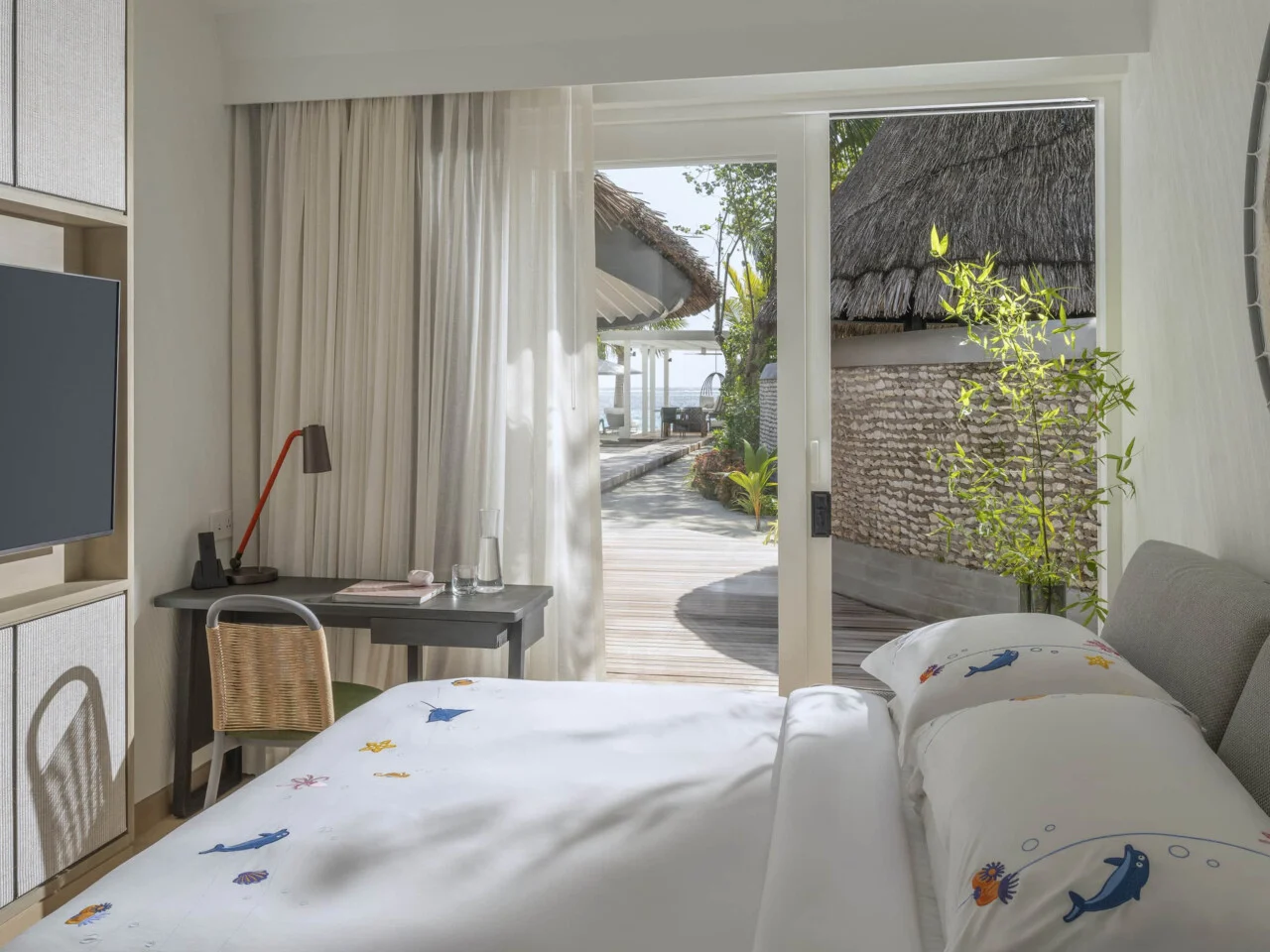 Sunset Family Beach Villa with Pool