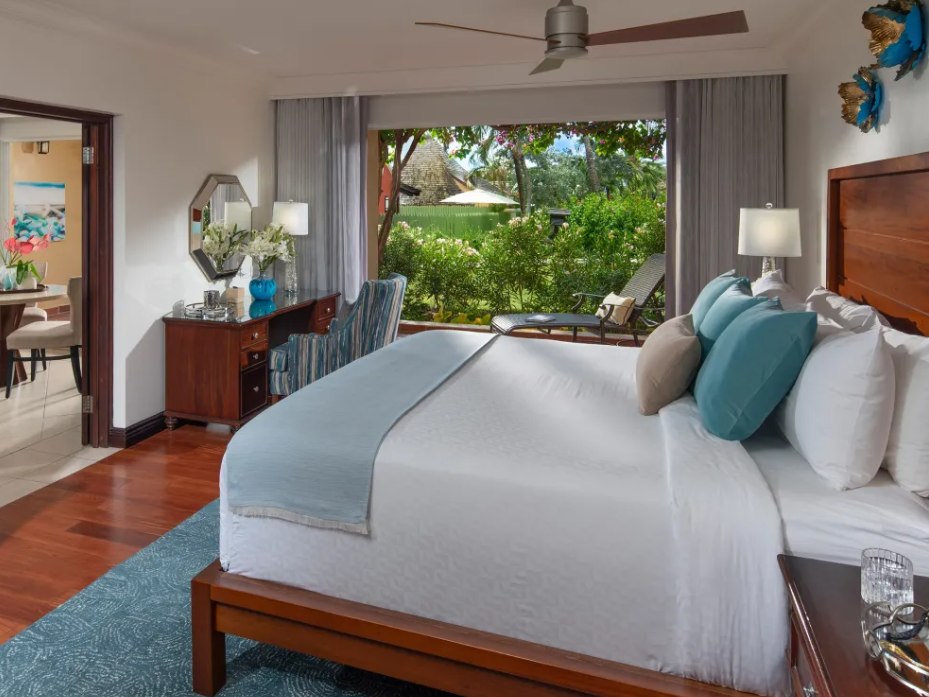 Caribbean Honeymoon One Bedroom Butler Suite with Tranquility Soaking Tub