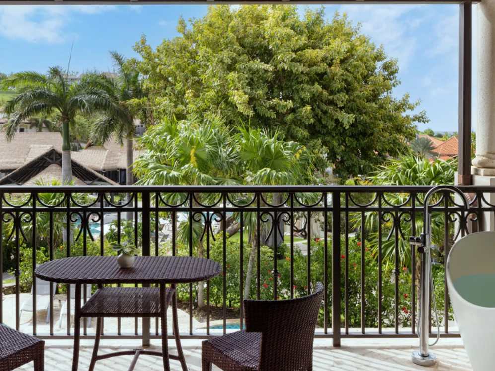 South Seas Waterfall River Pool Junior Suite with Balcony Tranquility Soaking Tub