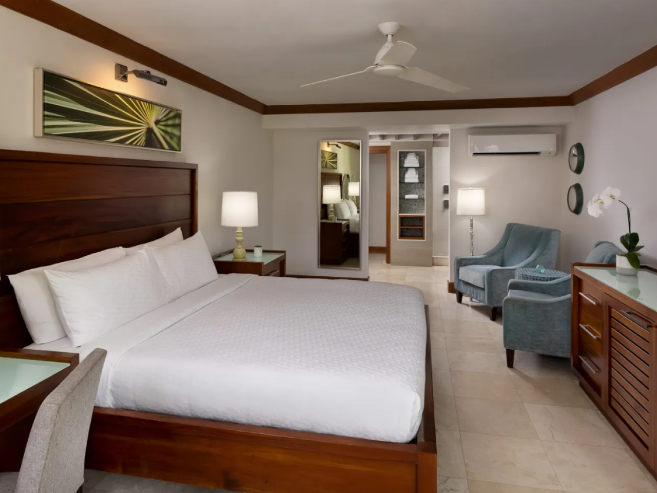 Longshore Luxury Room