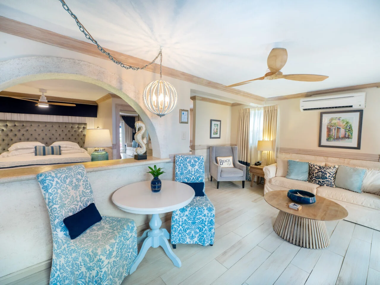 Luxury Ocean Suite with  Plunge Pool