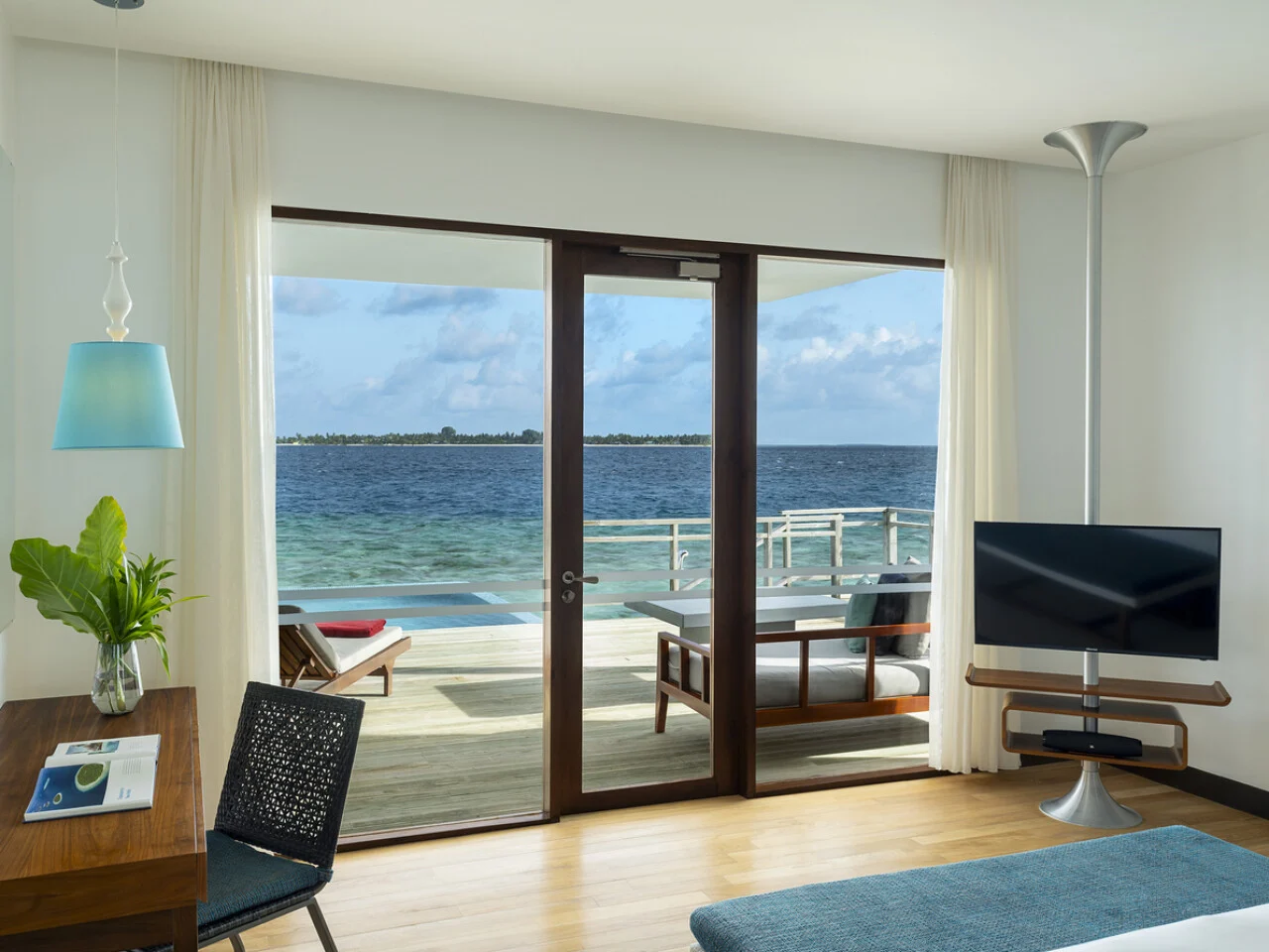 Lagoon Villa With Pool