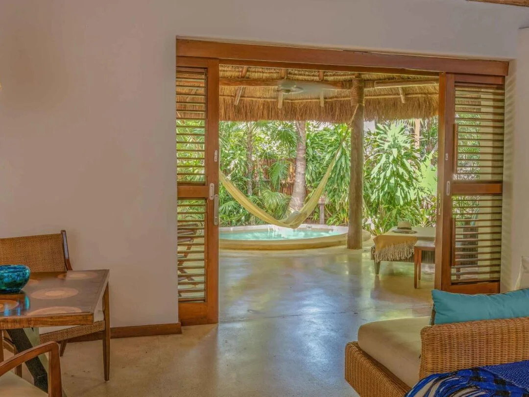 Luxury Villa Two Queen with Plunge Pool