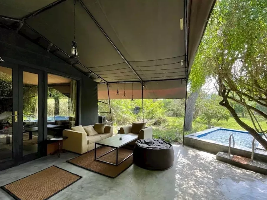 Leopard Trails Lake Suites