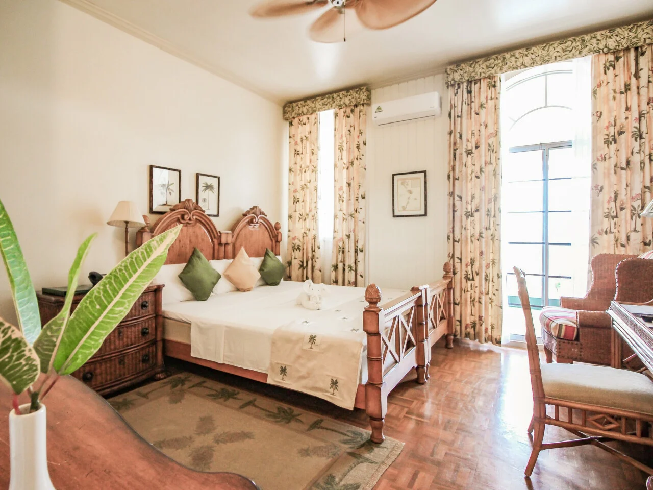 Bay View Room
