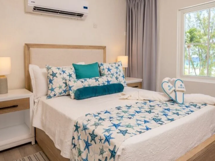 Three Bedroom Luxury Oceanfront Penthouse