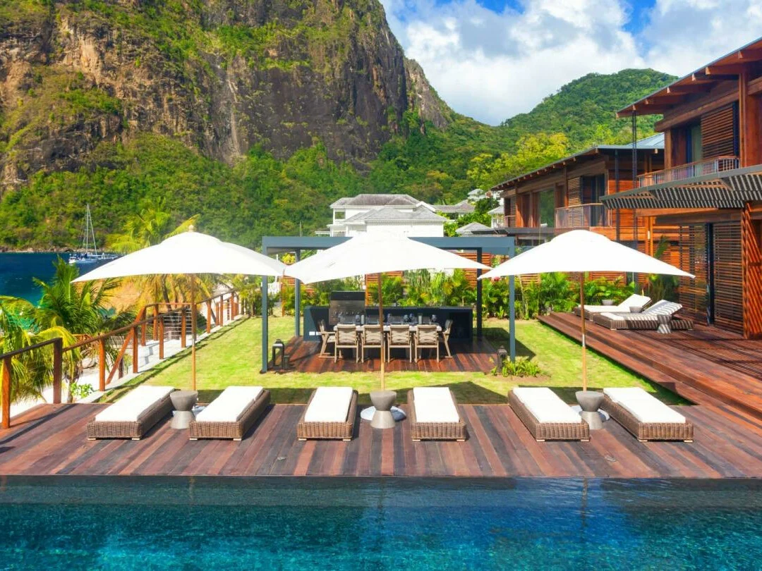 Four Bedroom Beachfront Collection