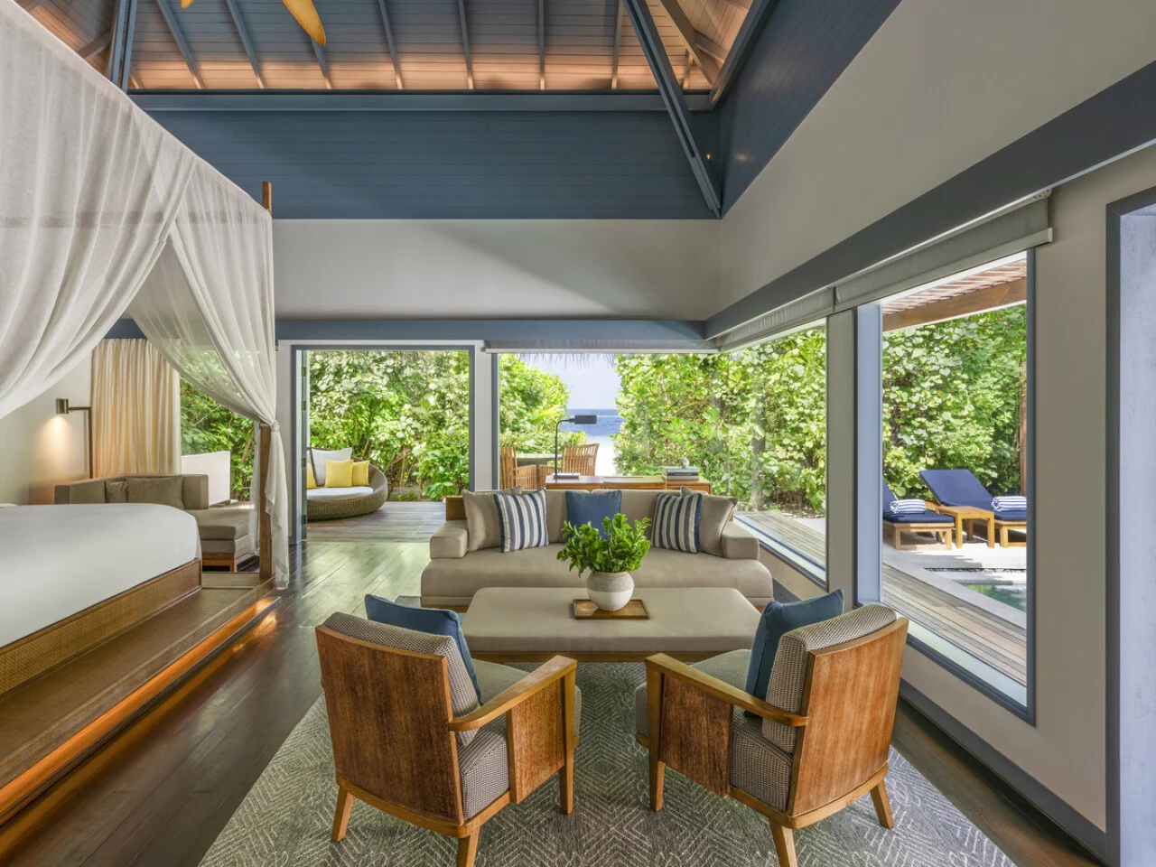 Oceanfront Pool Villa