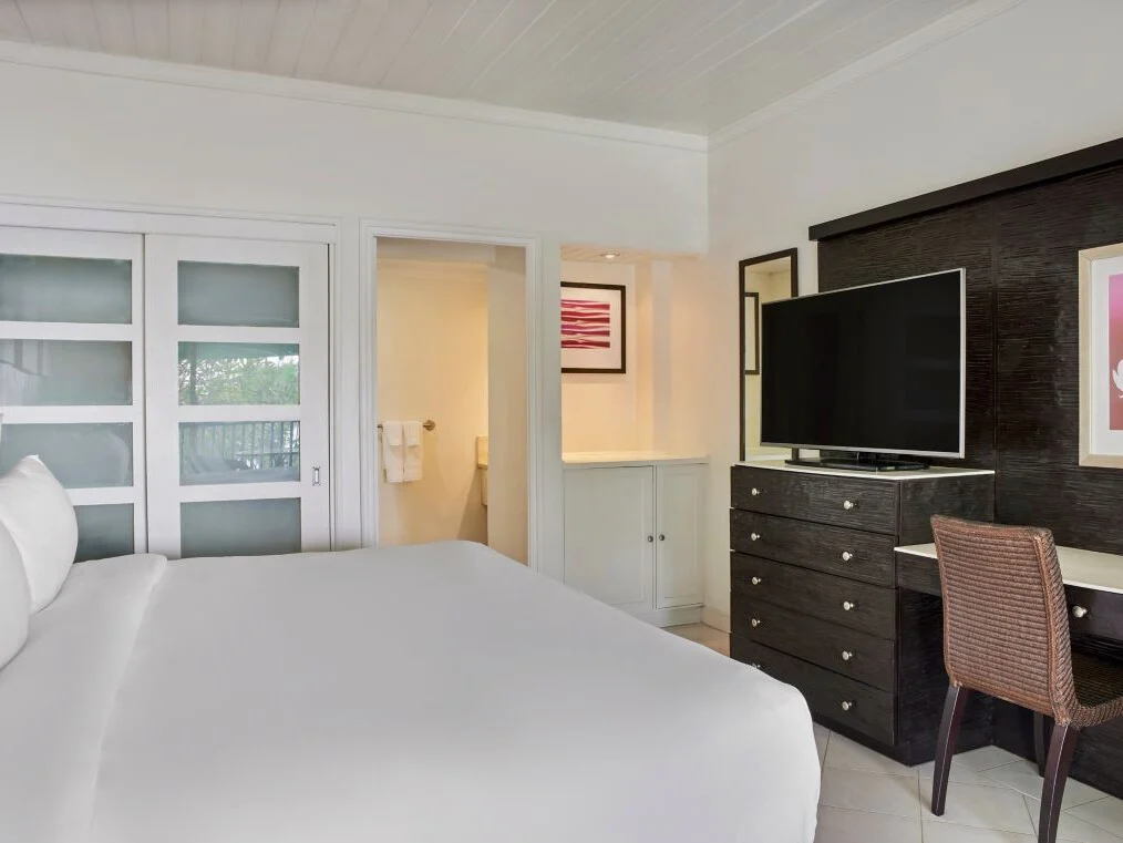 Pool Garden View Guest room