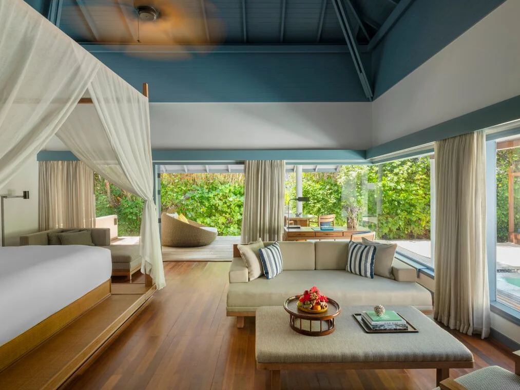 Oceanfront Beach Pool Villa