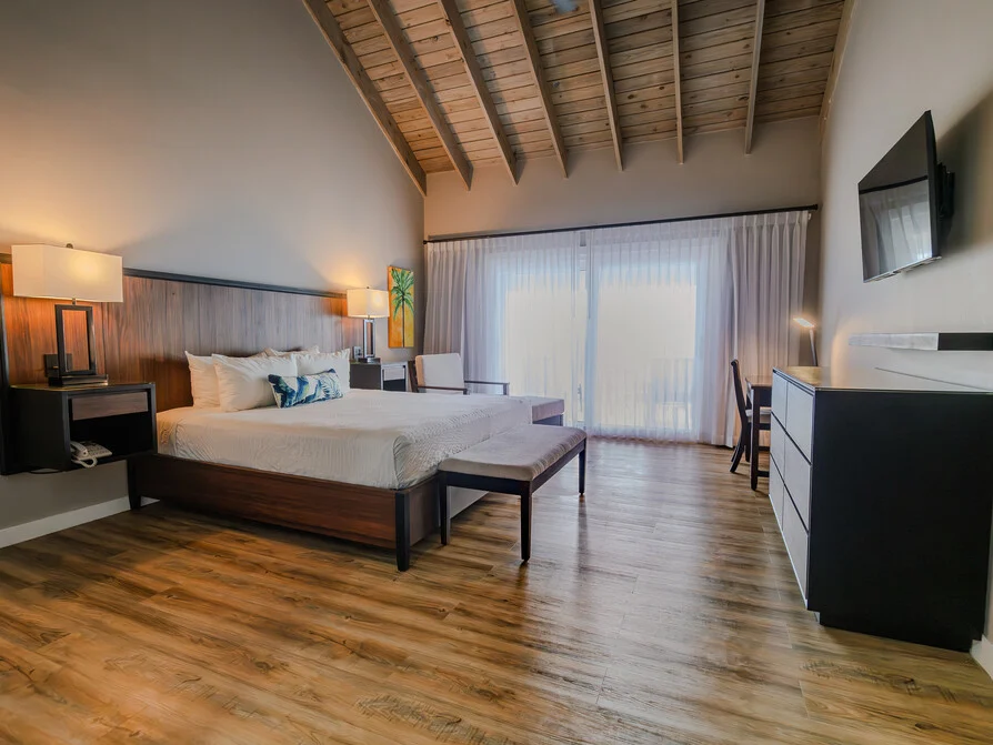 Beach Front King Beachfront