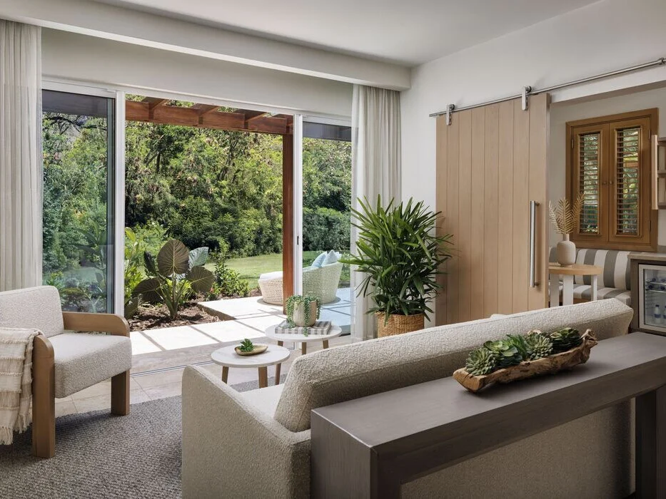 One-Bedroom Butler Villa Suite with Patio Tranquility Soaking Tub