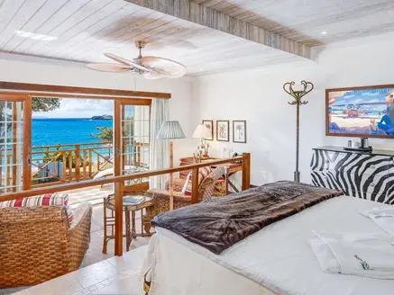 Beachfront Suite with additional single back bedroom