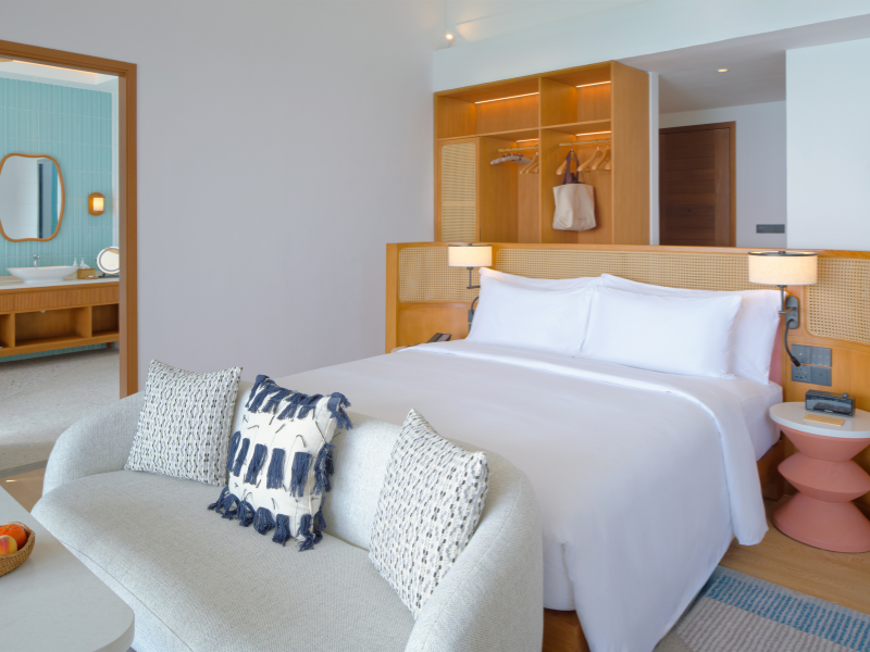 4 Bedroom Overwater Family Suite